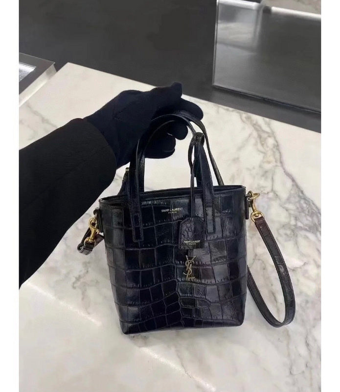 Amelia - YSL Bag - 3790