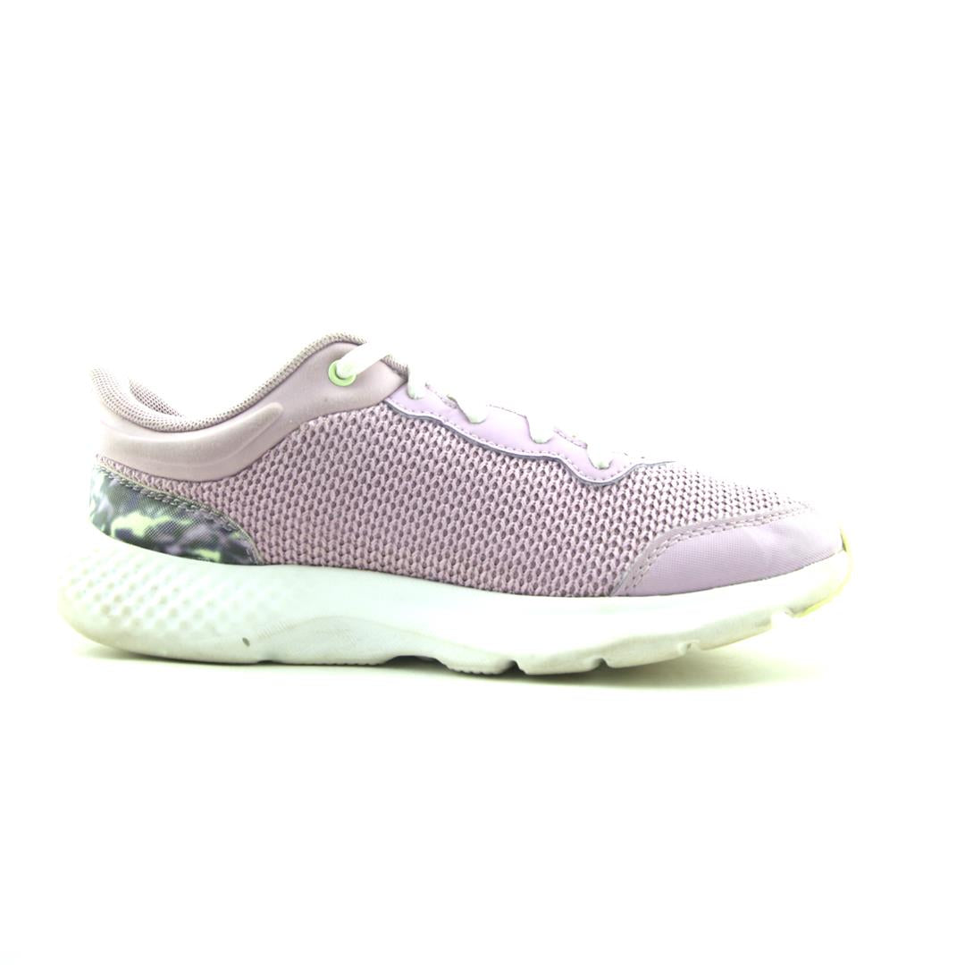 UNDER ARMOUR  CHARGED ESCAPE 4