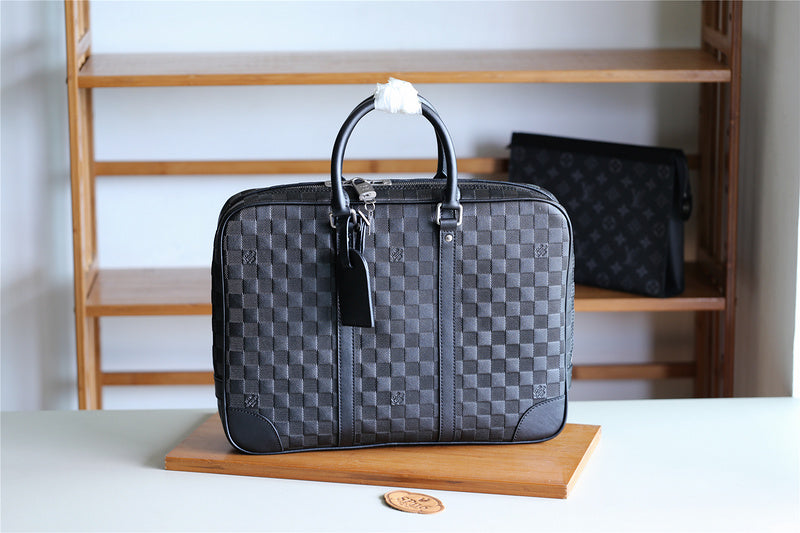 Fan Fashion Lu-Vi bags - 9850