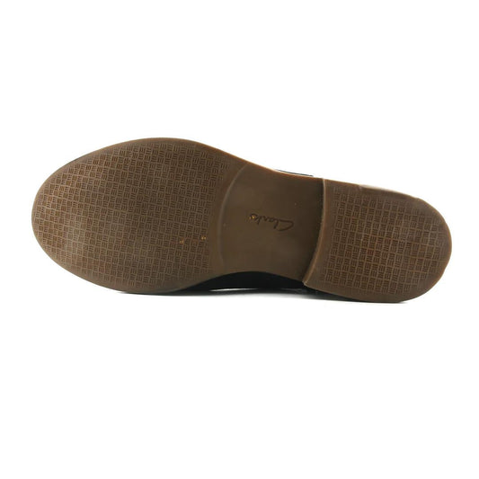 CLARKS .