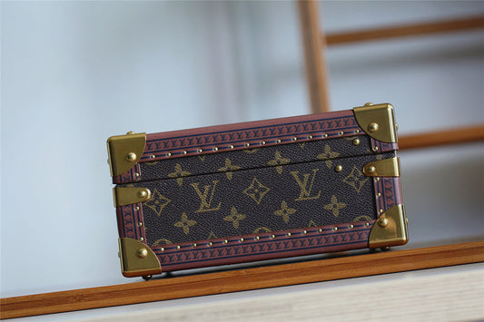 Fan Fashion Lu-Vi bags - 9539