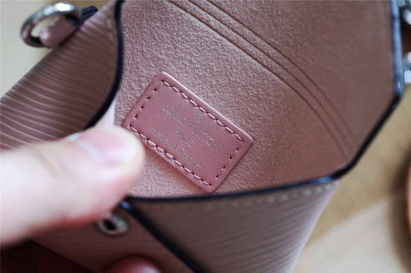 Fan Fashion Lu-Vi bags - 9331