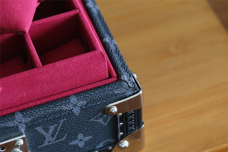 Fan Fashion Lu-Vi bags - 9543