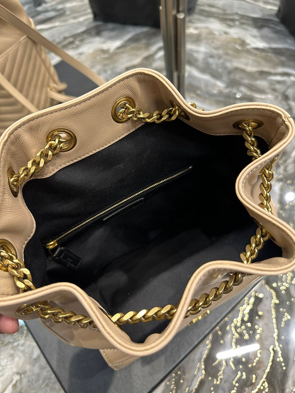 Amelia - YSL Bag - 3932