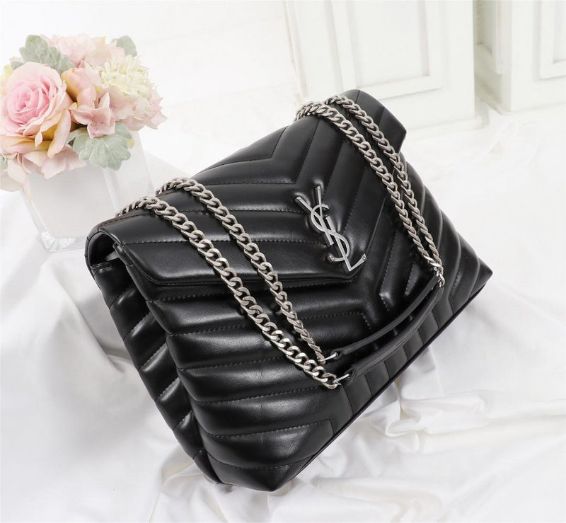 Amelia - YSL Bag - 2825