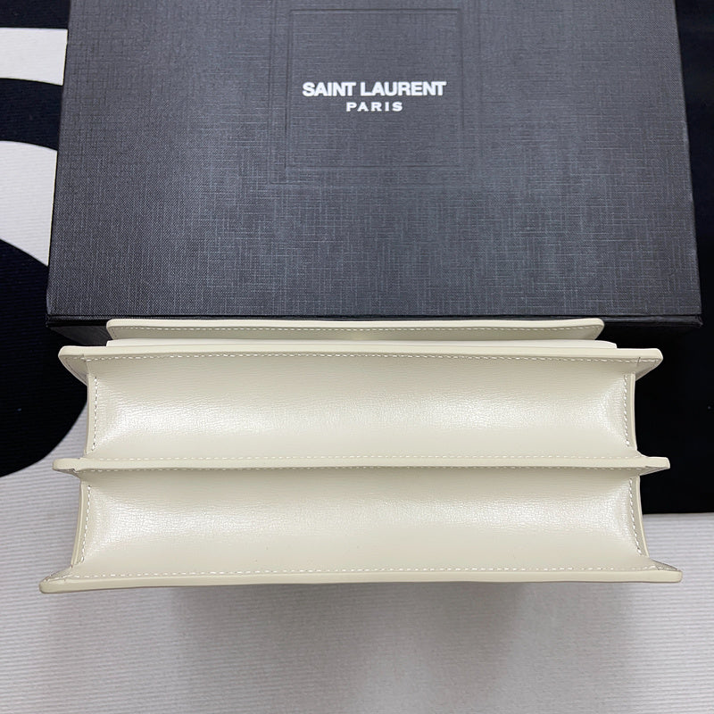 Amelia - YSL Bag - 2031