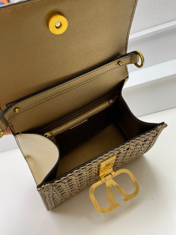 Amelia's Bag Gallery - VEL Bags - 170