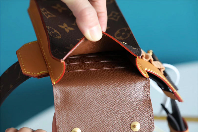 Fan Fashion Lu-Vi bags - 9179