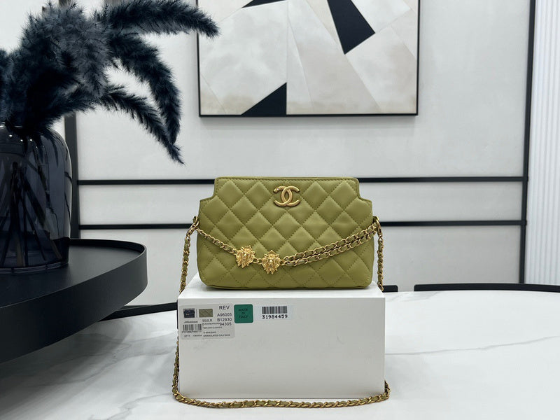 Wellow Bags - Chanel - Bags  - 224