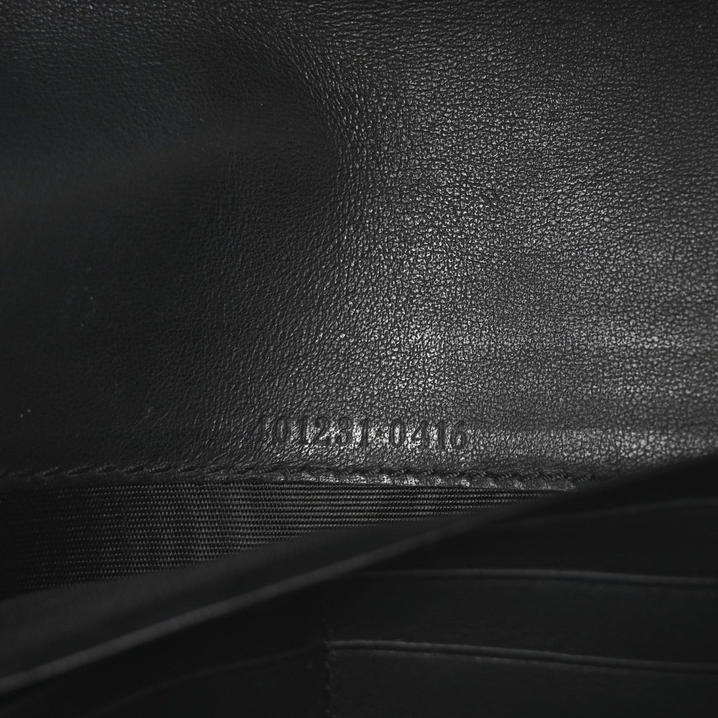 Amelia GG Supreme Monogram Mini Dionysus Chain Wallet Beige Black