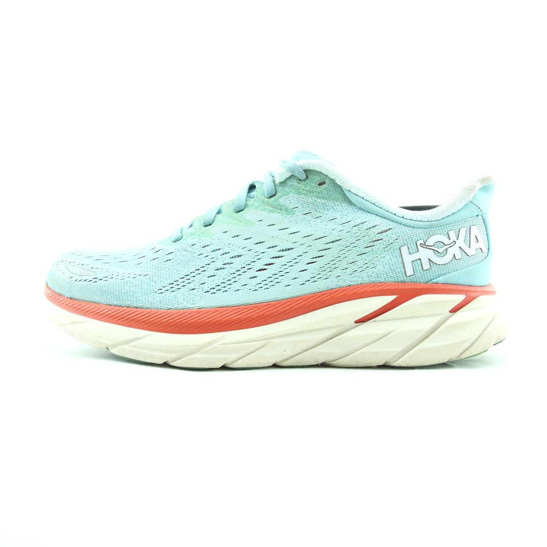 HOKA ONE ONE CLIFTON 8