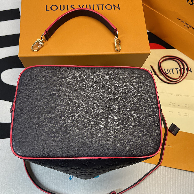 Fan Fashion Lu-Vi bags - 8562