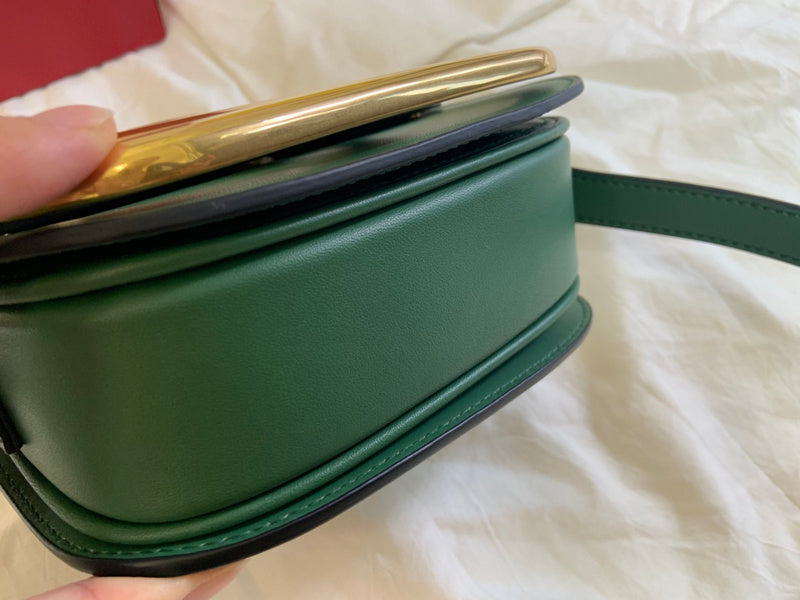 VAL LUXURY BAGS - FOR FASHION LOVERS  AFFORDABLE LUXURY BAGS- 740