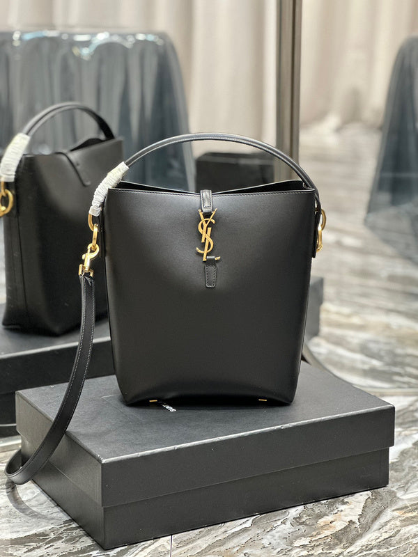Amelia - YSL Bag - 3970