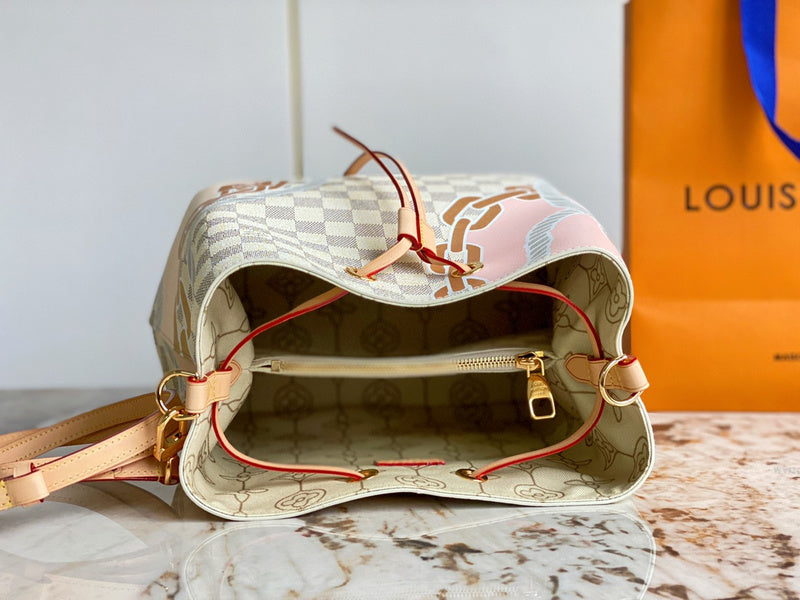 Amelia's Bag Gallery - LOV Bags - 900