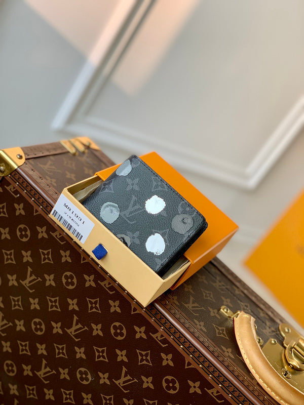 Amelia- LOV  Luxury  Wallets - 300