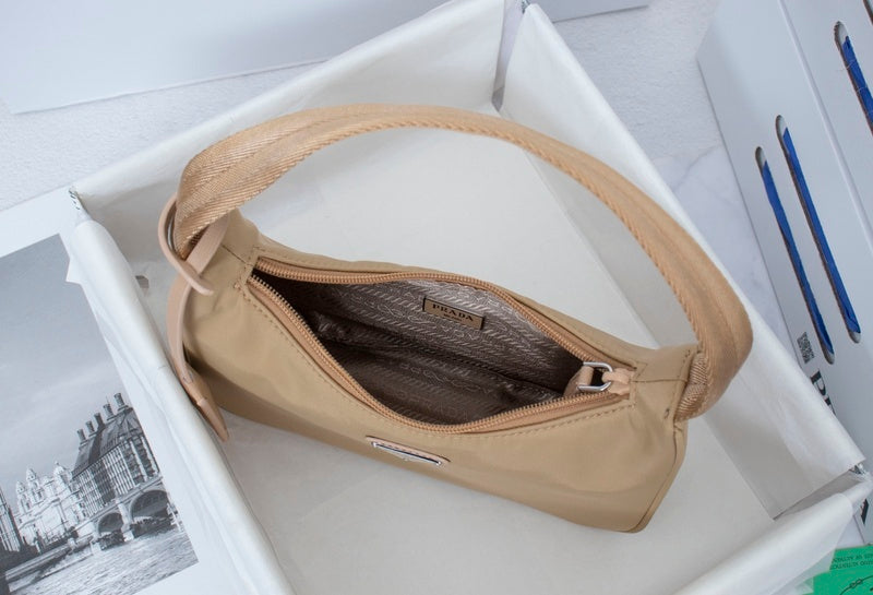 Barnes-Bags - Prada Bags - 894