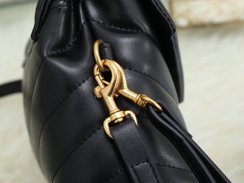 Amelia - YSL Bag - 3537
