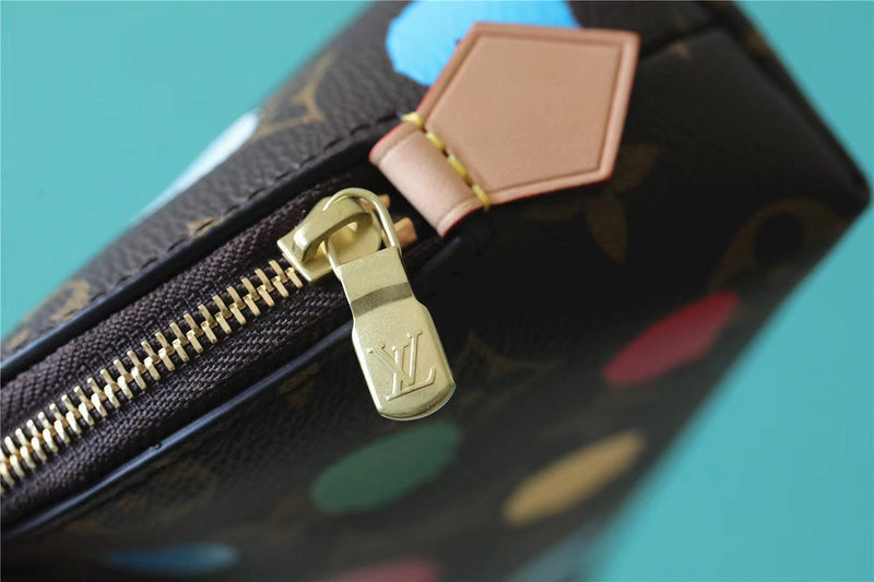 Fan Fashion Lu-Vi bags - 8794