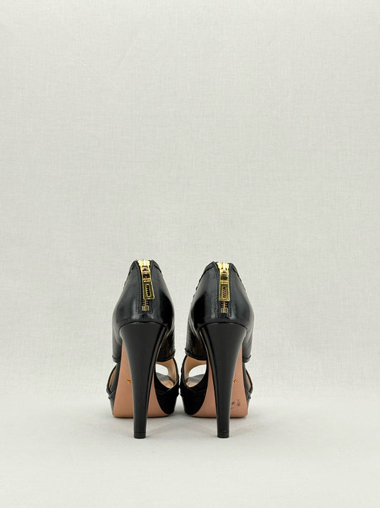 PRADA Black Size EU 38.5 Pumps