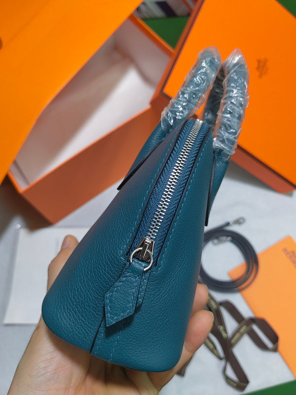 LO - HMS Luxury Bags - 840