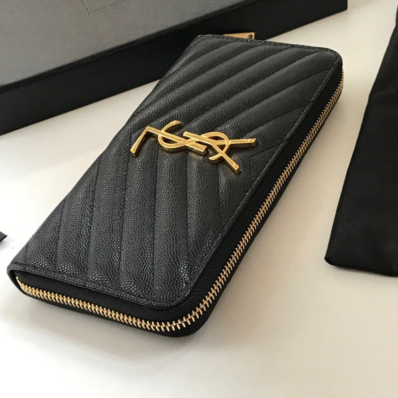 Amelia - YSL Bag - 2424