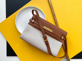 Amelia - YSL Bag - 3726