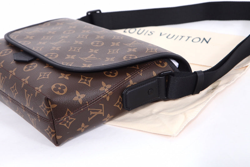 Fan Fashion Lu-Vi bags - 17505
