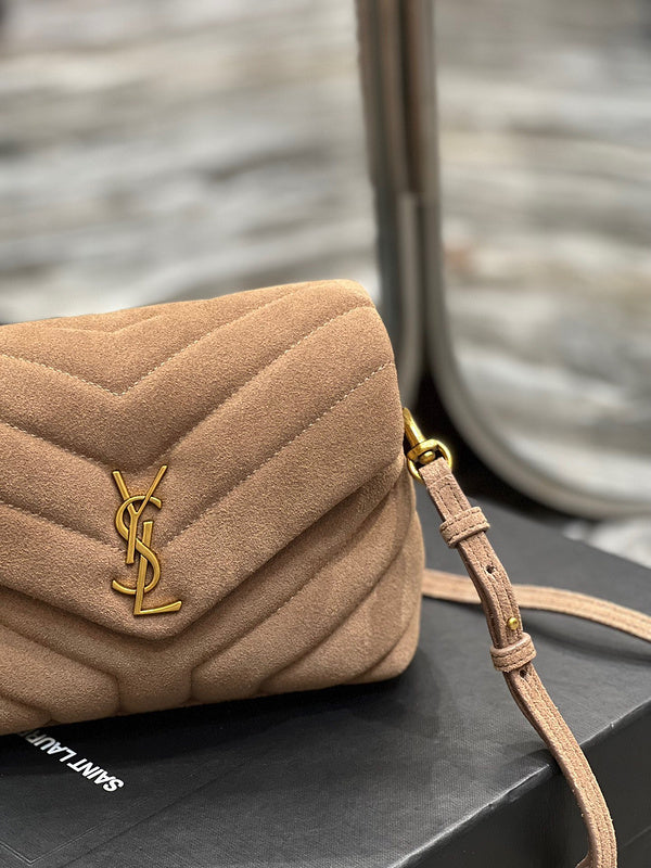 Amelia - YSL Bag - 3605