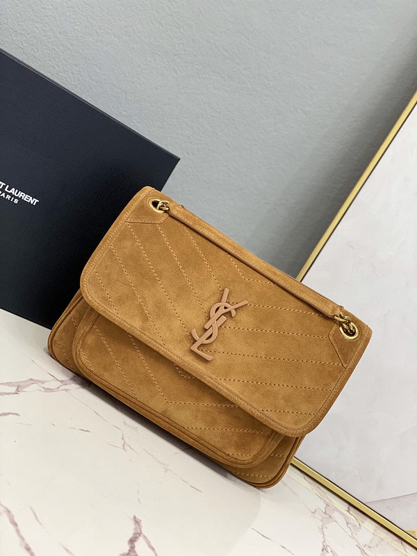 Amelia - YSL Bag - 2159