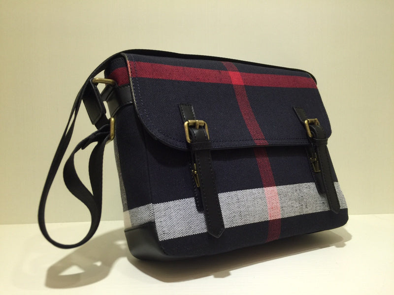 Burberry Bags - Bagsattire   356