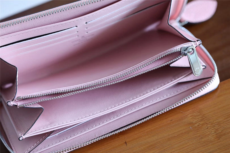 Fan Fashion Lu-Vi bags - 9412