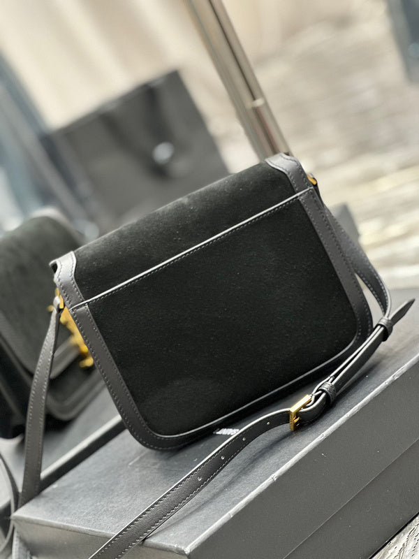 Amelia - YSL Bag - 1837
