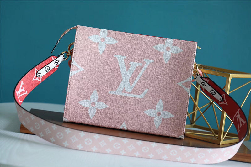 Fan Fashion Lu-Vi bags - 8390