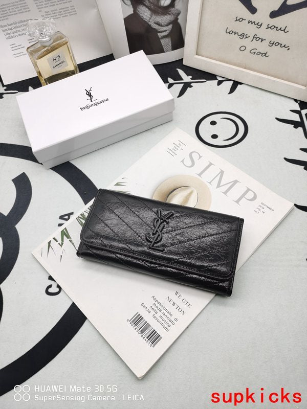 Amelia- Mix Wallets - 618