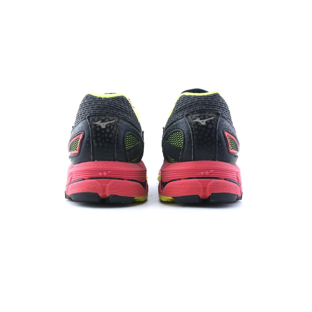MIZUNO  WAVE MUJIN 3