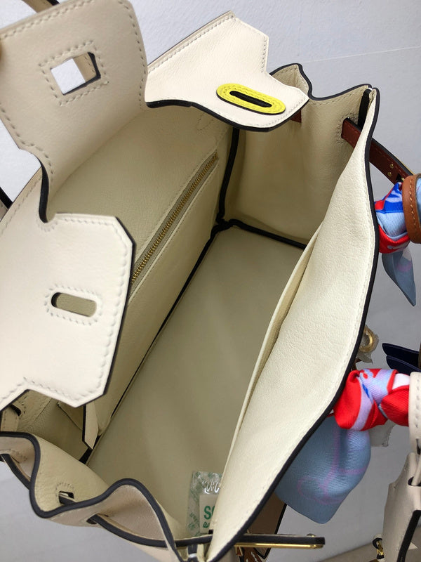 Amelia - HMS Bags - 1418