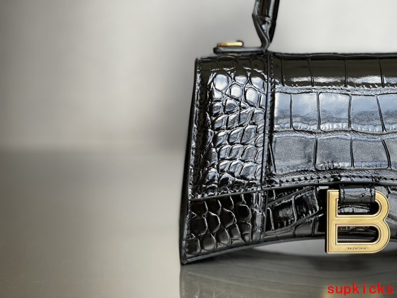 Amelia- BG Hourglass Bags - 009