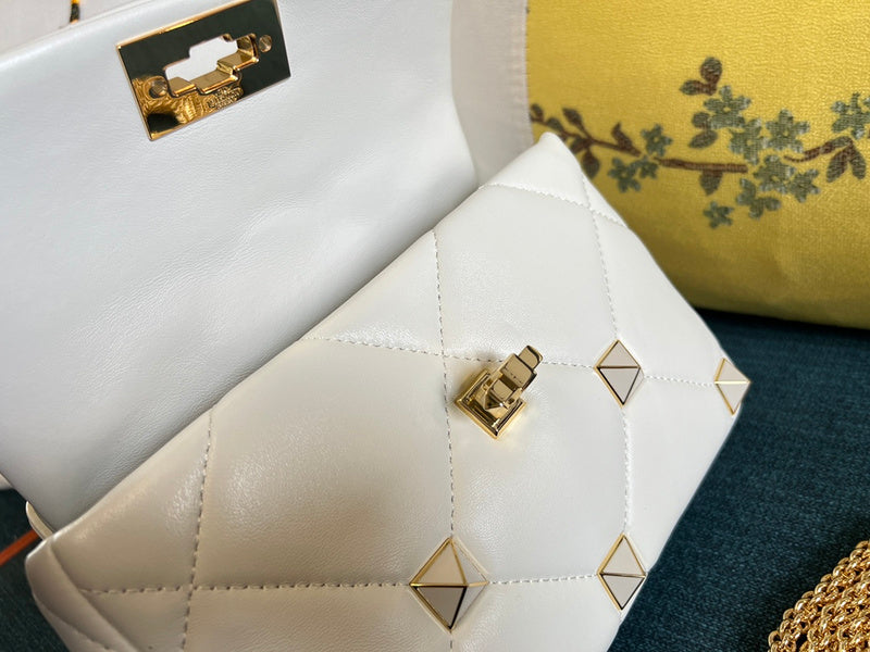 Amelia's Bag Gallery - VEL Bags - 1130