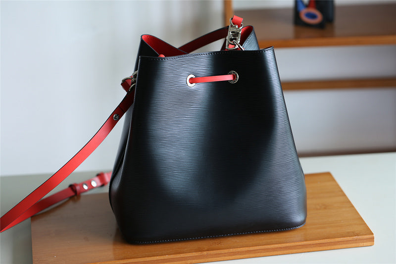 Fan Fashion Lu-Vi bags - 8567
