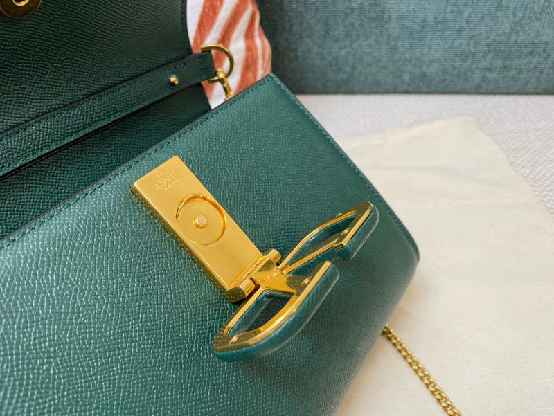 VAL LUXURY BAGS - FOR FASHION LOVERS  AFFORDABLE LUXURY BAGS- 621