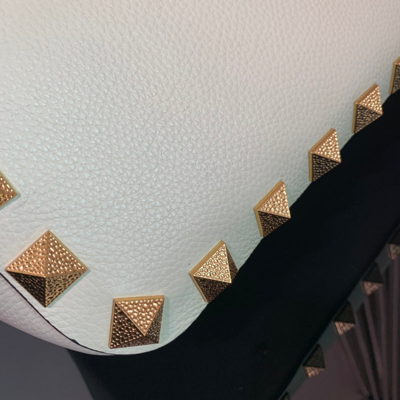 VAL LUXURY BAGS - FOR FASHION LOVERS  AFFORDABLE LUXURY BAGS- 1420