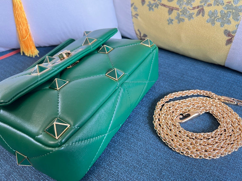 VAL LUXURY BAGS - FOR FASHION LOVERS  AFFORDABLE LUXURY BAGS- 1133