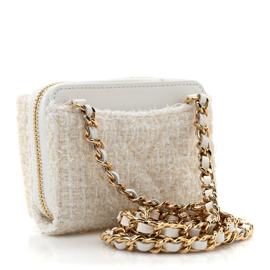 Amelia Tweed Quilted Bow Flap Card Holder On Chain White