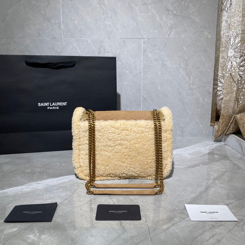 Amelia - YSL Bag - 4117