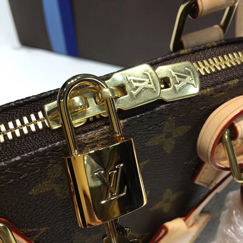 Fan Fashion Lu-Vi bags - 17904