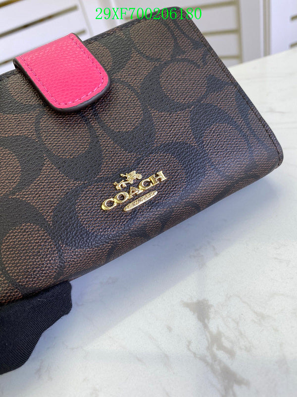 Amelia - CAH Wallet - 039