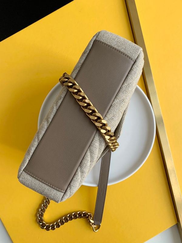 Amelia - YSL Bag - 4138
