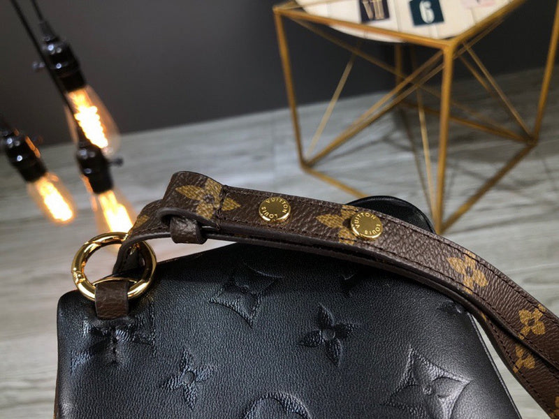 Amelia - LV Bags - 13150