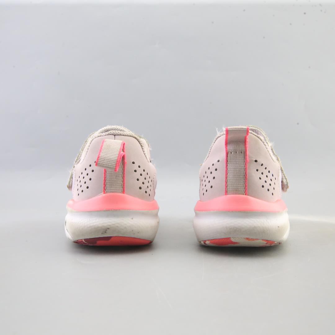 UNDER ARMOUR CHARGED ASSERT 9